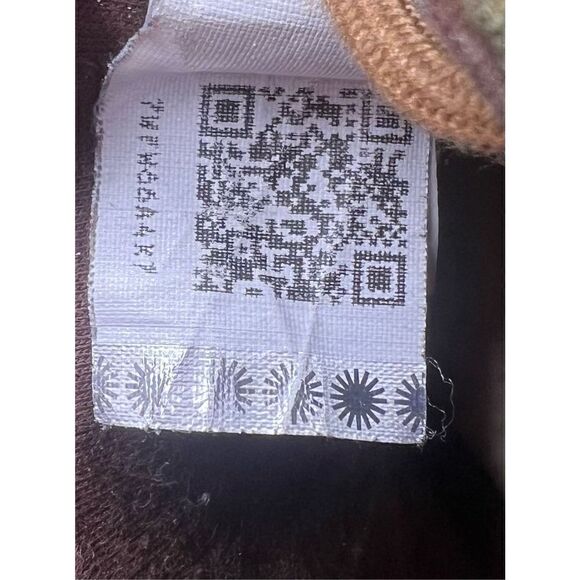 Ugg Lace Up Unisex Booties in Chestnut Size Youth 3 - Picture 7 of 8